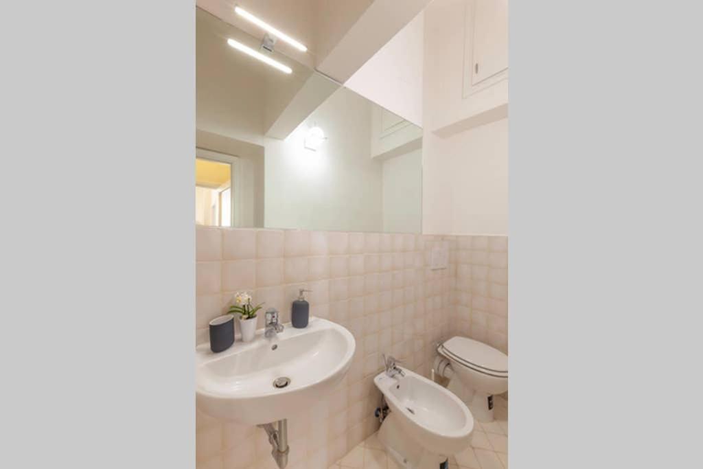 Santa Croce. Quiet, Large&luminous Loft * Florencia